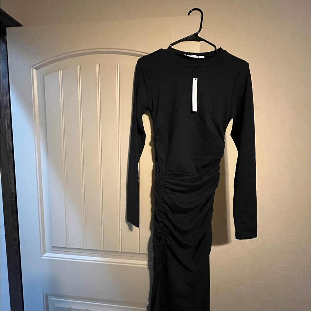 Susana Monaco size S NWT Midnight color